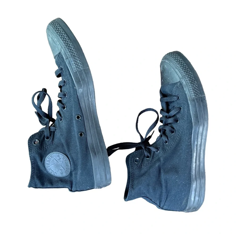 Converse Chuck Taylor All Star High Top Triple Black Sneakers – Men’s Size 11 - Picture 4 of 10